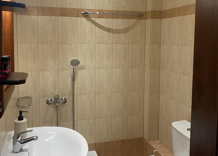 Πανσιόν ρόδον Káto Loutrákion